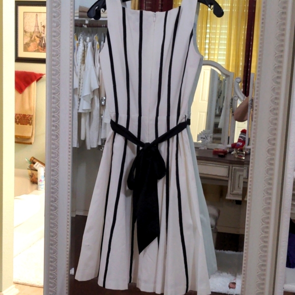 Derby Dress (Chanel Vibe) - Picture 6 of 12